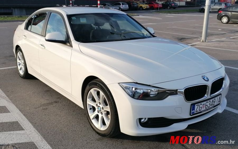 2013' BMW Serija 3 316D photo #1
