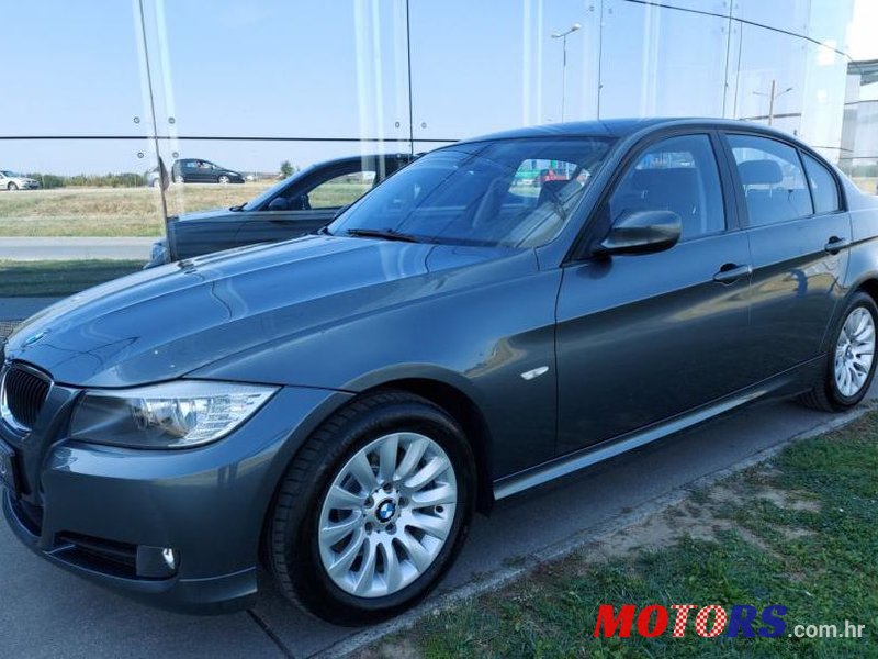 2009' BMW Serija 3 320D photo #1