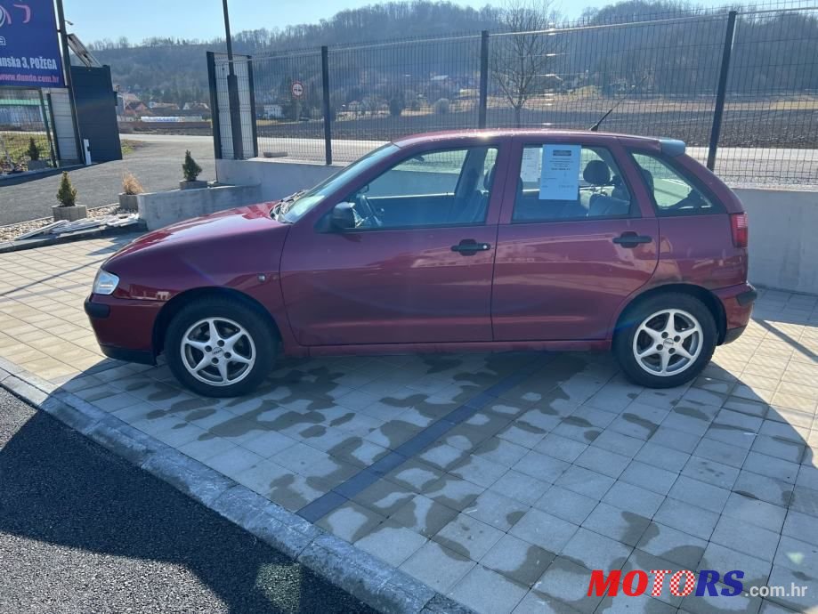 2001' SEAT Ibiza 1,0 photo #4