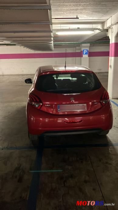 2016' Peugeot 208 1,6 Bluehdi photo #4