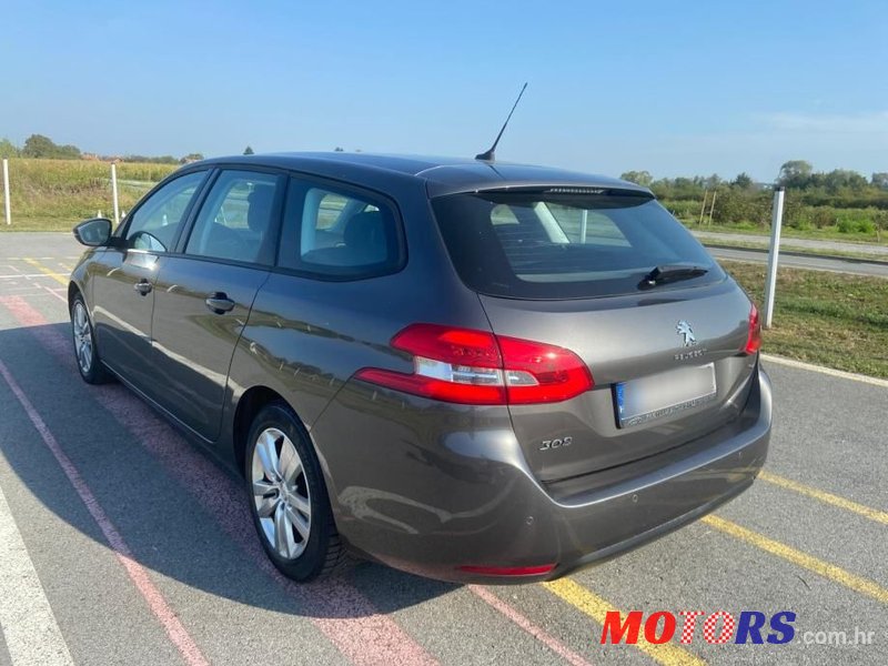 2018' Peugeot 308 1,5 Bluehdi photo #6