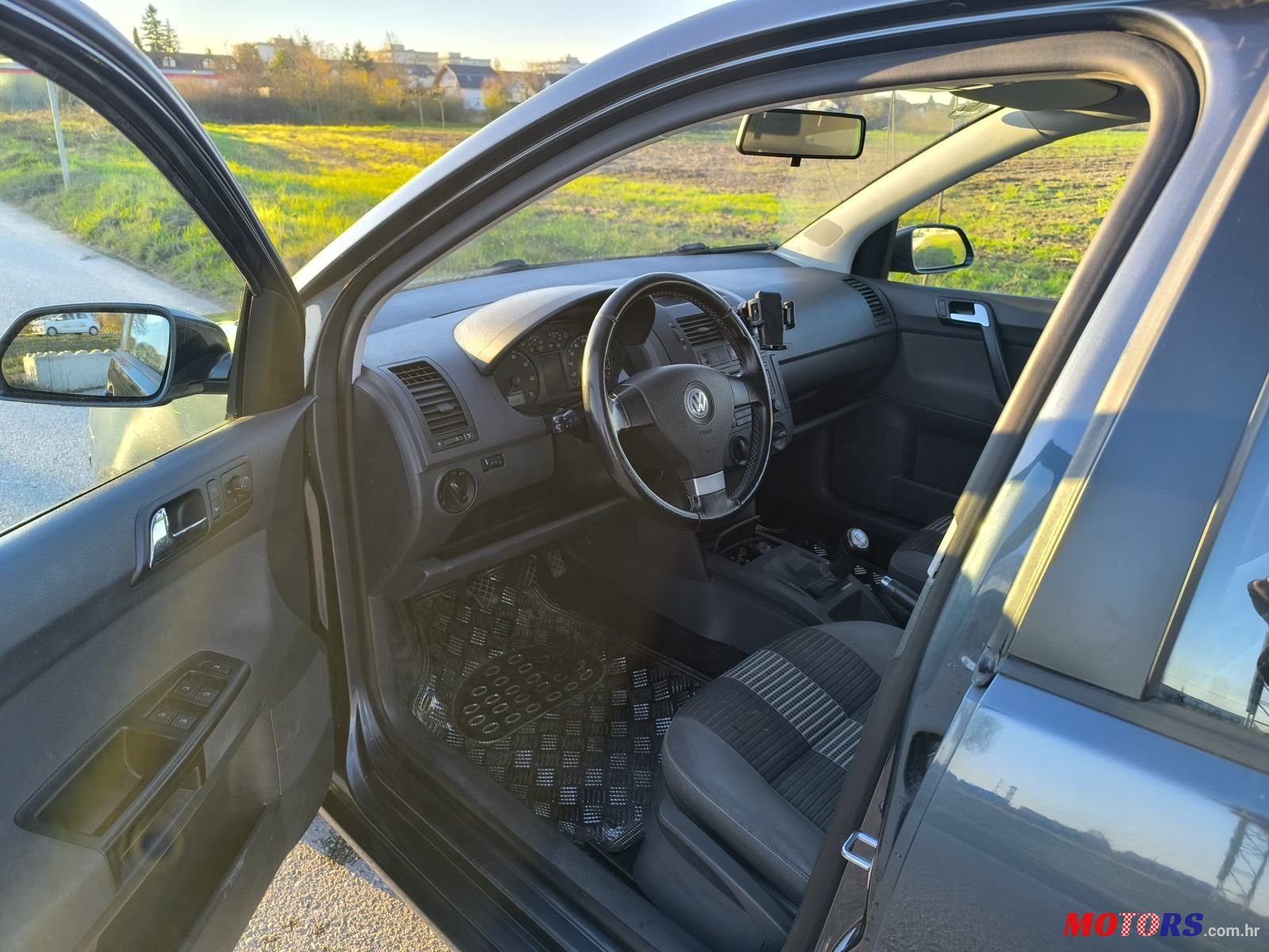 2008' Volkswagen Polo 1,4 photo #4