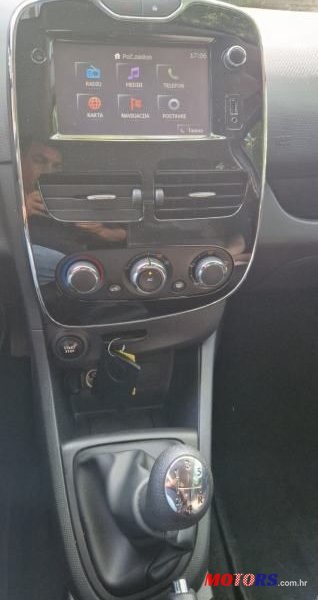 2015' Renault Clio Tce 90 photo #6