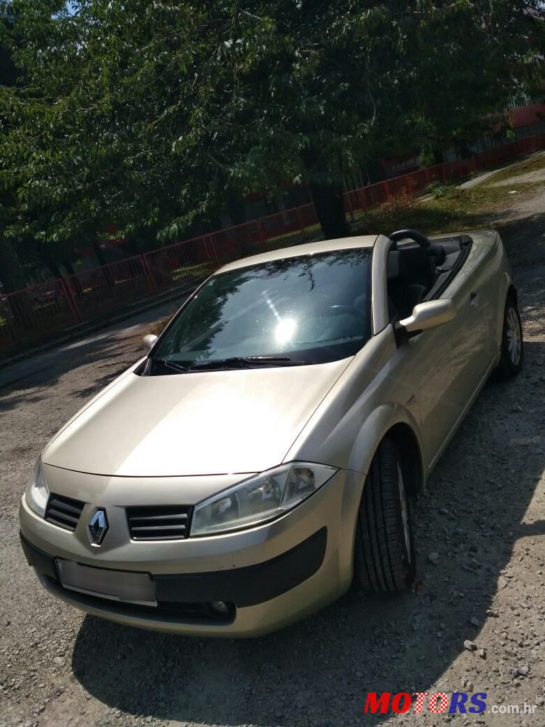 2005' Renault Megane 1,6 16V photo #2