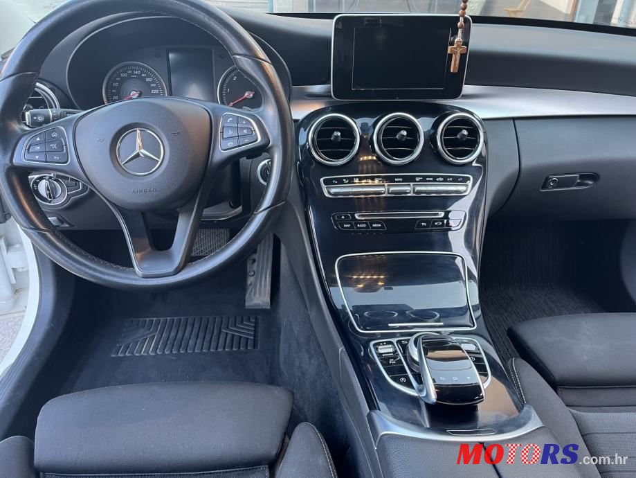 2016' Mercedes-Benz C-Klasa 200 D T photo #1