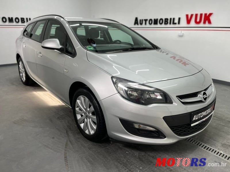 2015' Opel Astra Karavan photo #1