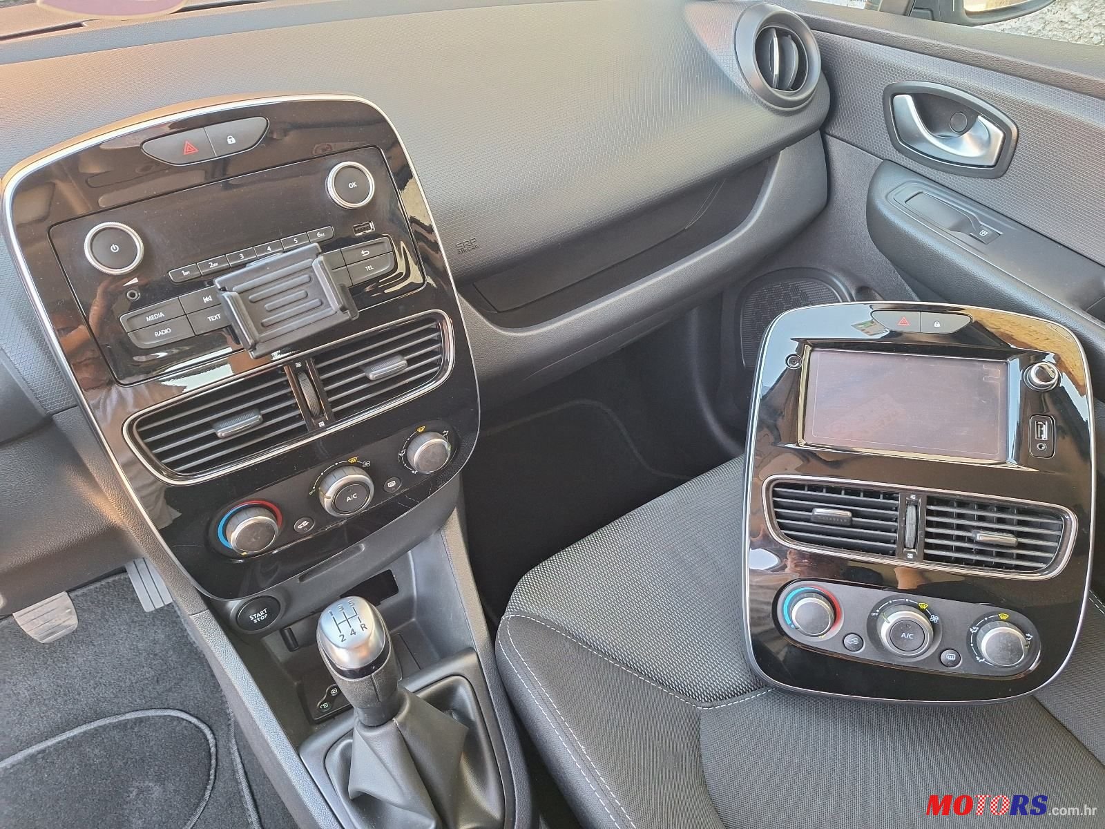 2018' Renault Clio 1,2 photo #5