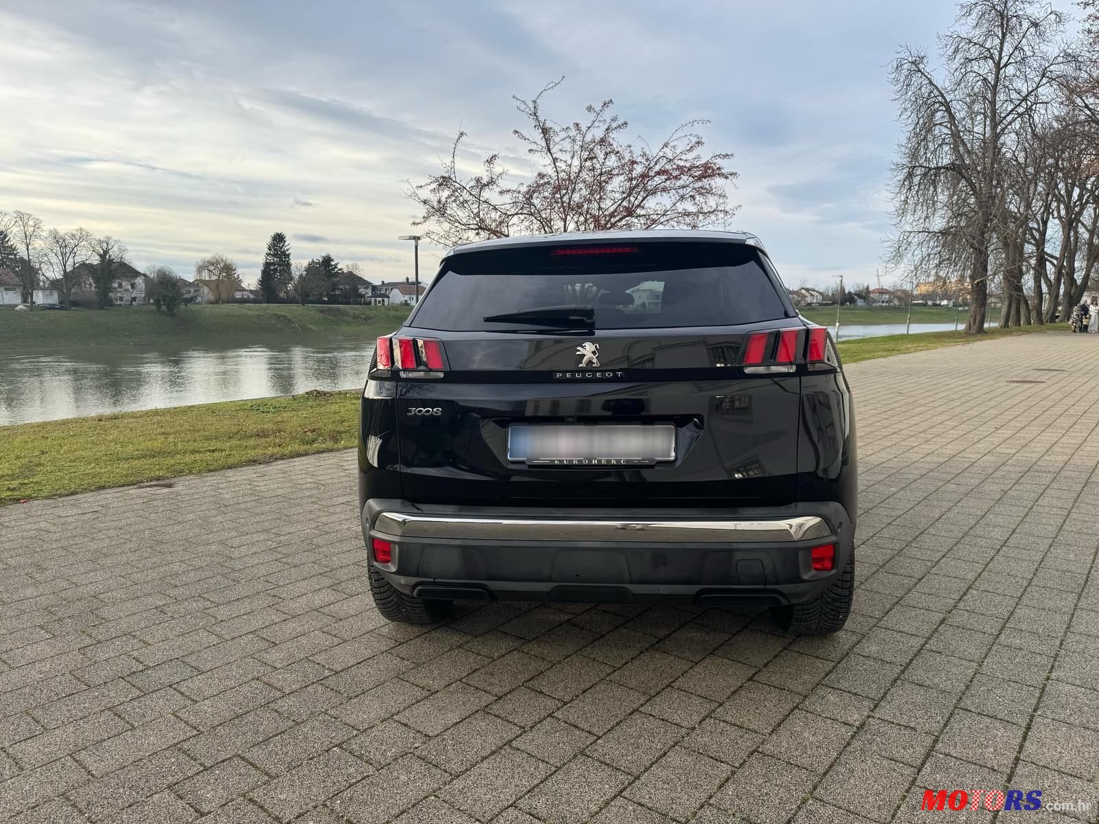 2017' Peugeot 3008 1,6 Bluehdi photo #6