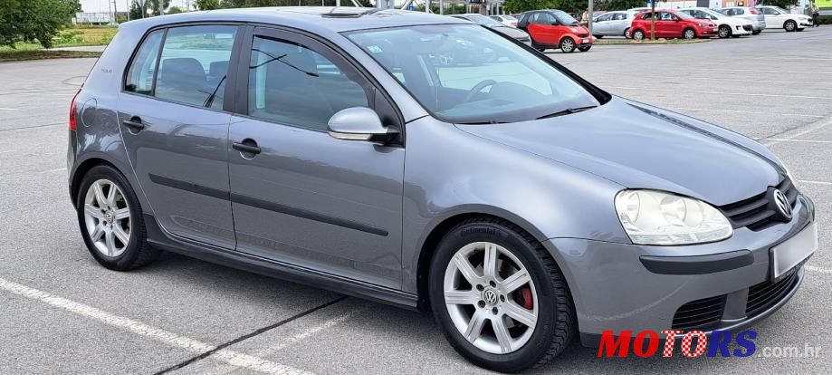 2005' Volkswagen Golf 5 1,9 Tdi photo #2