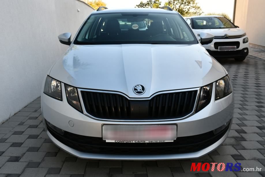 2017' Skoda Octavia Combi photo #6