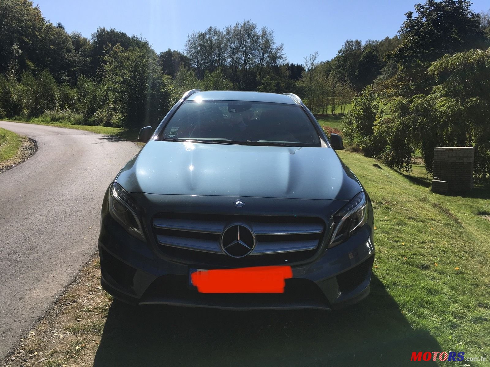 2017' Mercedes-Benz GLA 200 AMG Line photo #7