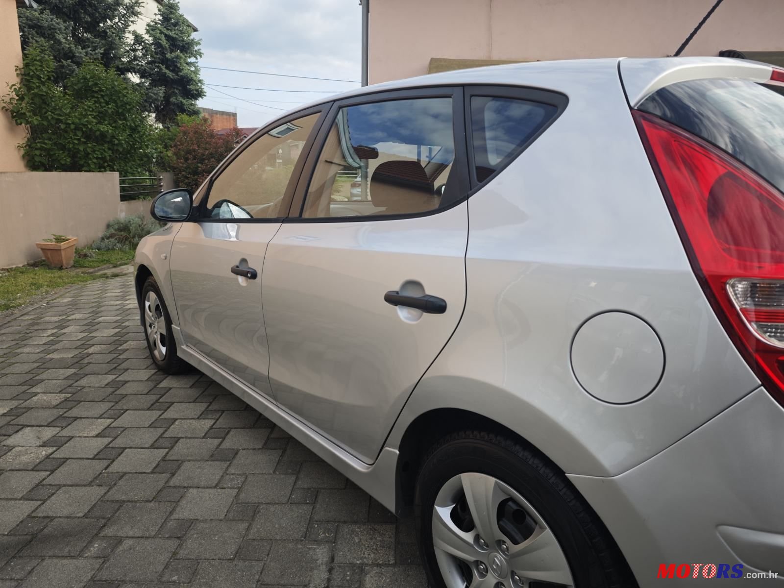 2011' Hyundai i30 1,6 Crdi photo #2