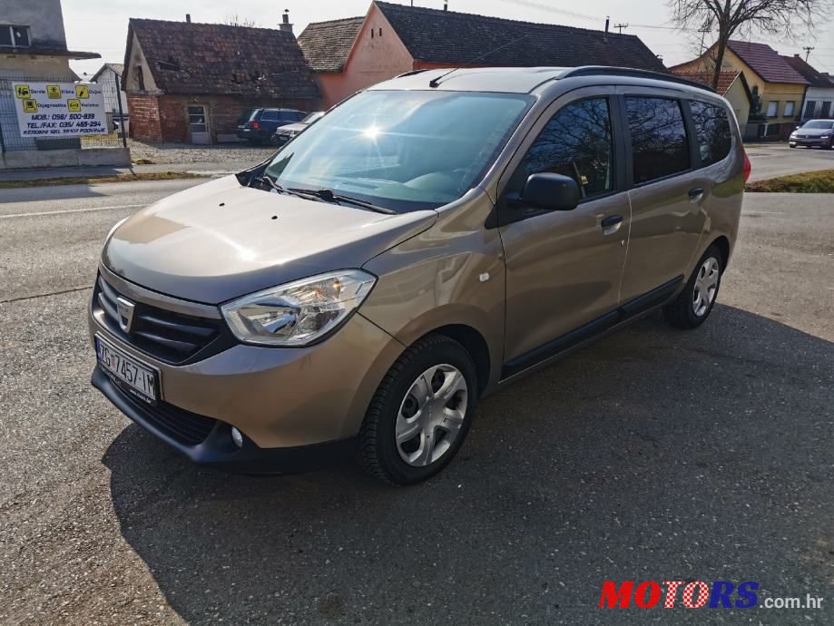 2013' Dacia Lodgy 1,5 Dci photo #3