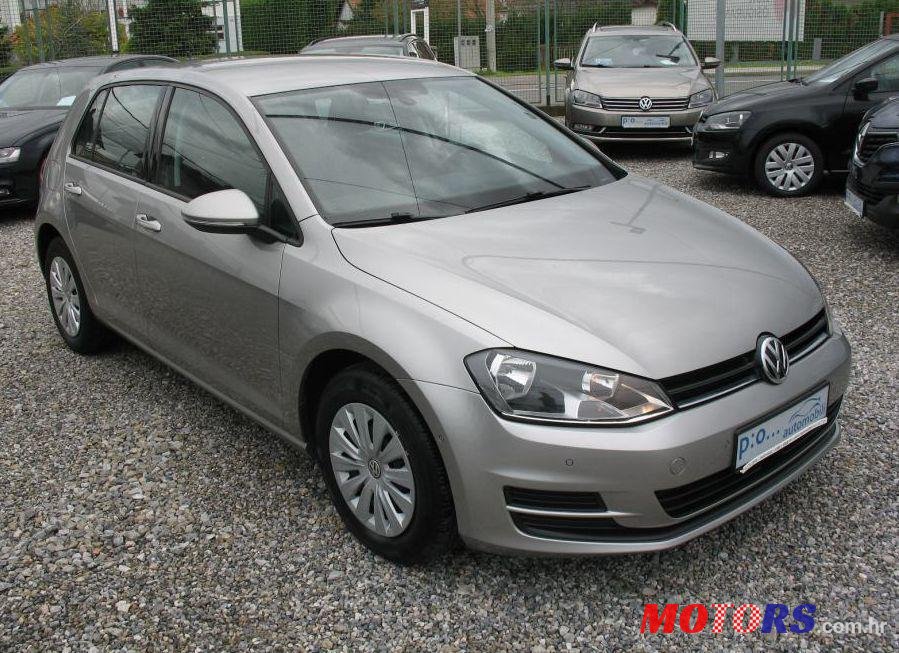 2015' Volkswagen Golf VII 1,6 Tdi Bmt photo #1