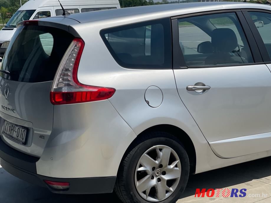 2012' Renault Grand Scenic 1,5 Dci photo #6