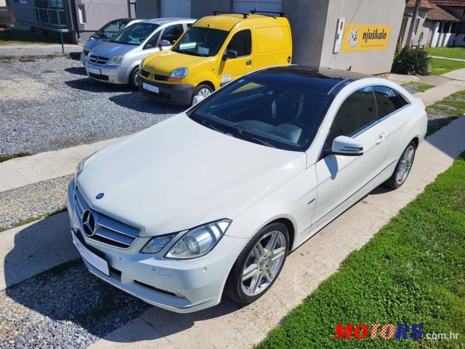 2010' Mercedes-Benz E-Klasa 220 Cdi photo #4