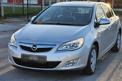 2011' Opel Astra 1,4 Sport