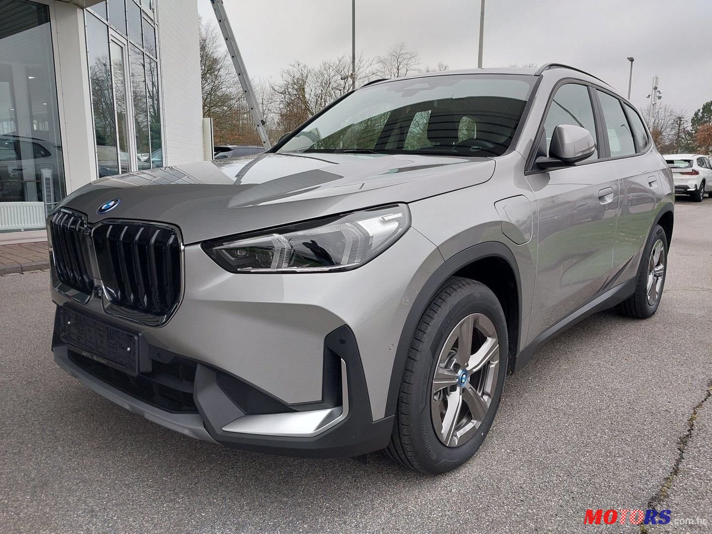 2023' BMW X1 Xdrive30E photo #3