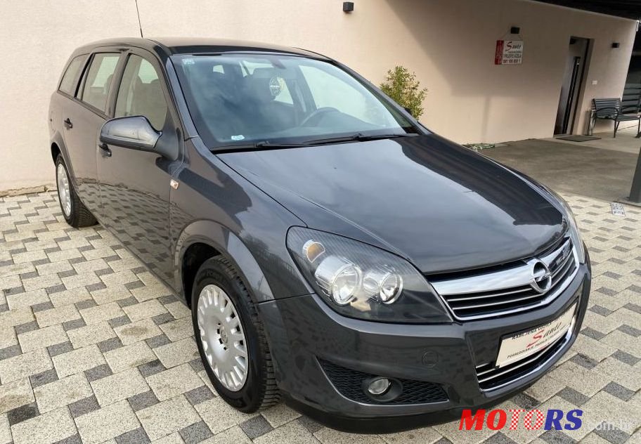 2012' Opel Astra Karavan 1,7 Cdti photo #1