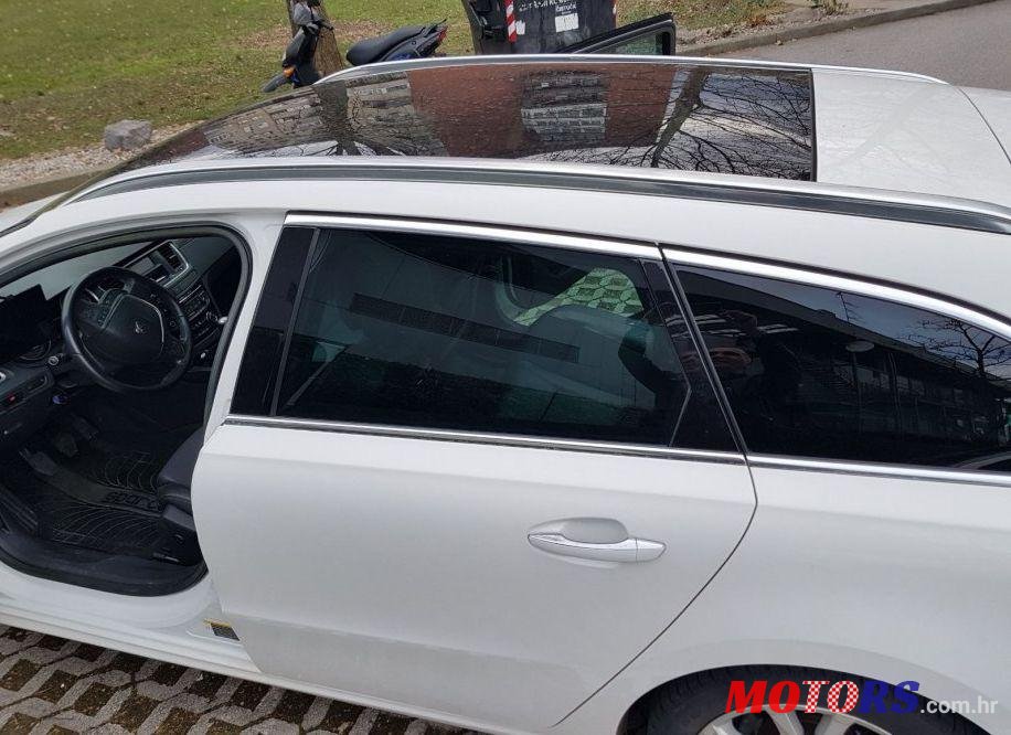 2012' Peugeot 508 Sw photo #1