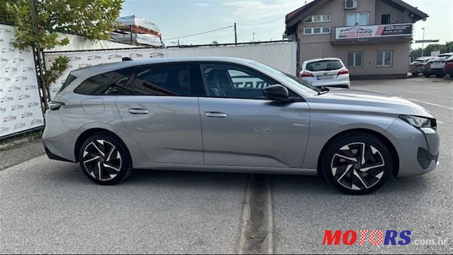 2023' Peugeot 308 Sw photo #4