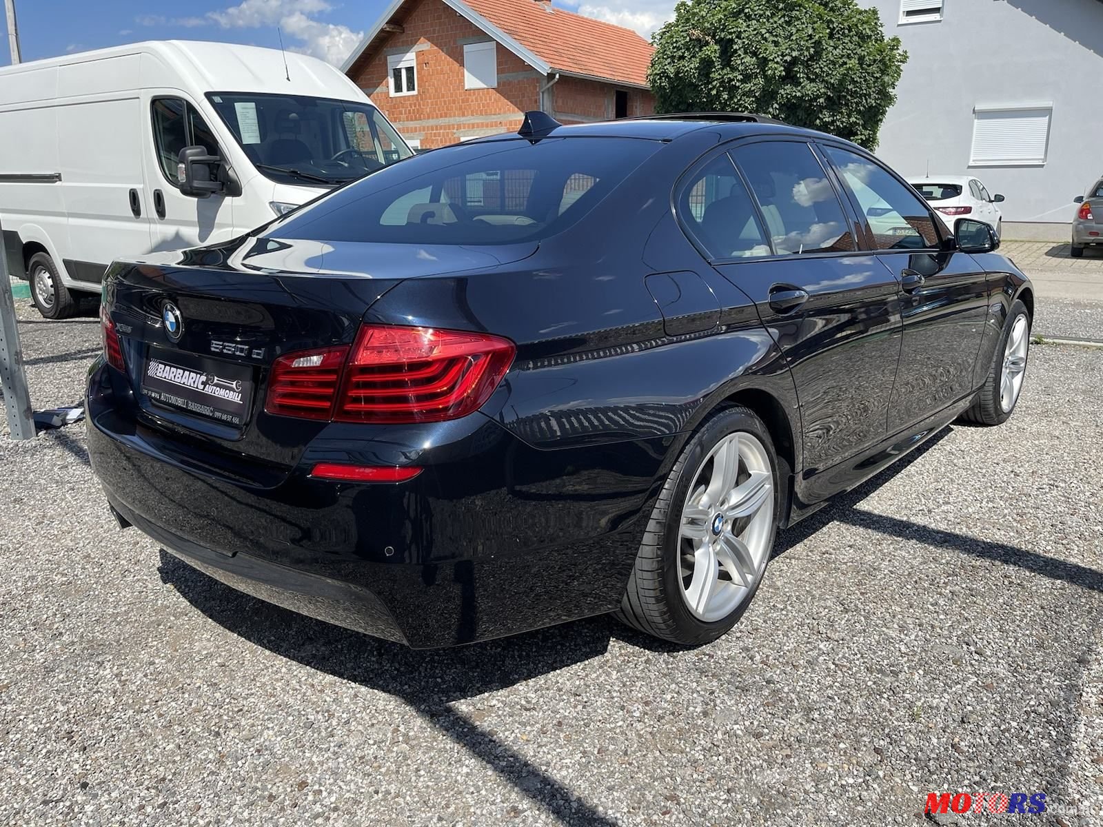 2014' BMW Serija 5 530D photo #5