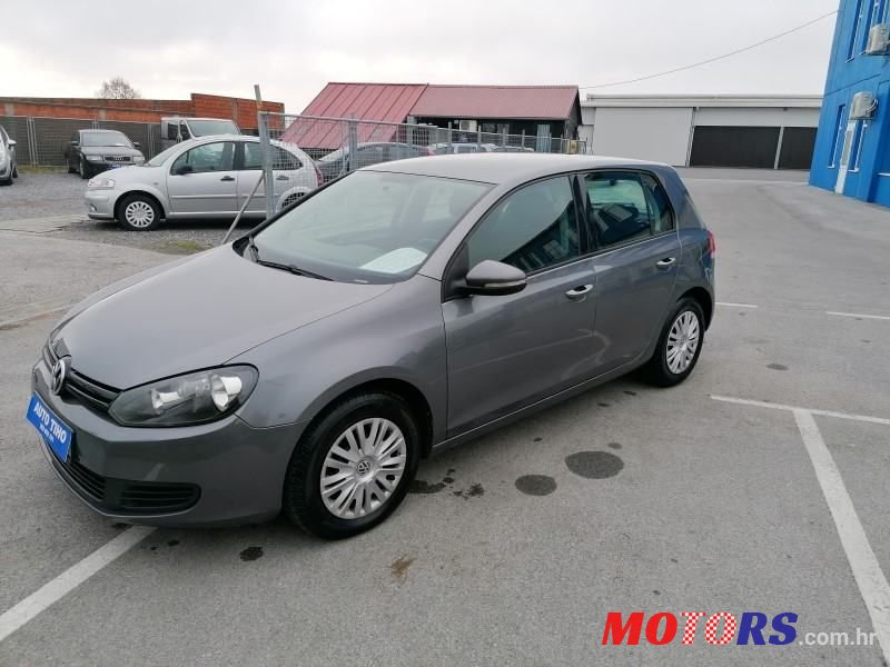 2010' Volkswagen Golf 6 1,6 Tdi photo #1