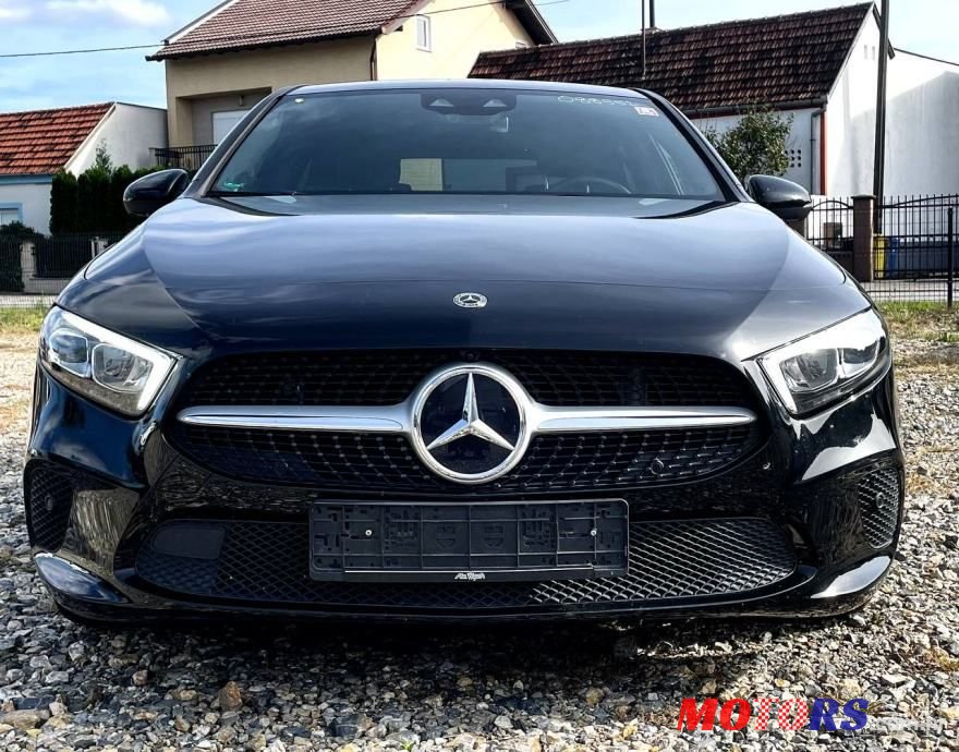 2019' Mercedes-Benz A-Klasa 180 D photo #3