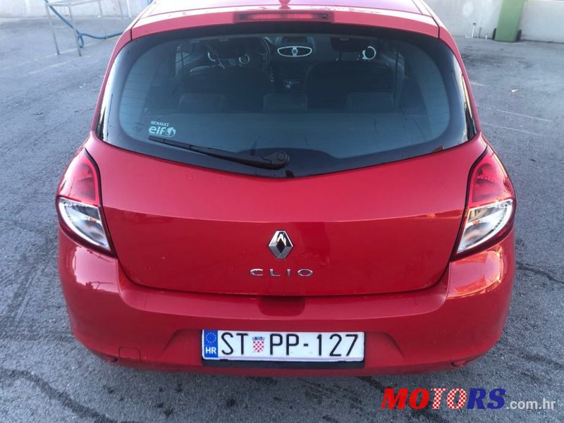 2012' Renault Clio 1,2 16V photo #5