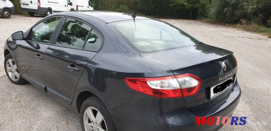2010' Renault Fluence 1,6 16V photo #1