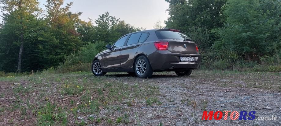 2013' BMW Serija 1 116D photo #6