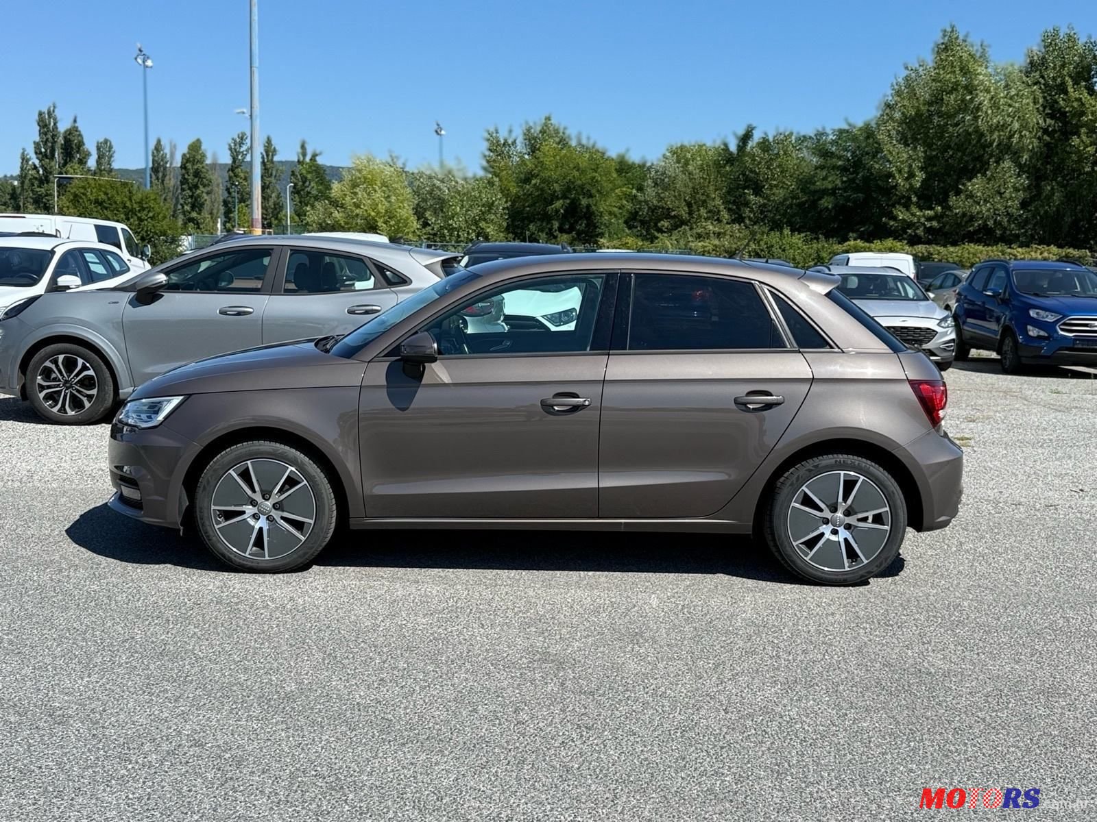 2016' Audi A1 Tdi photo #5