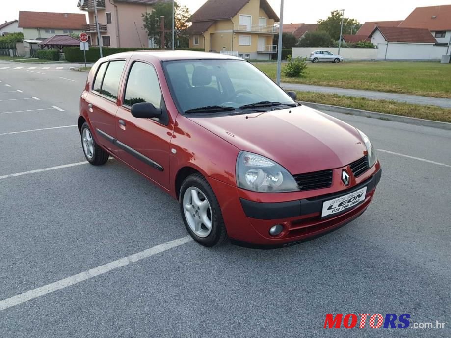 2004' Renault Clio 1,5 Dci photo #2