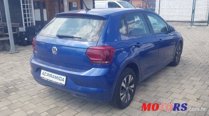 2019' Volkswagen Polo photo #4