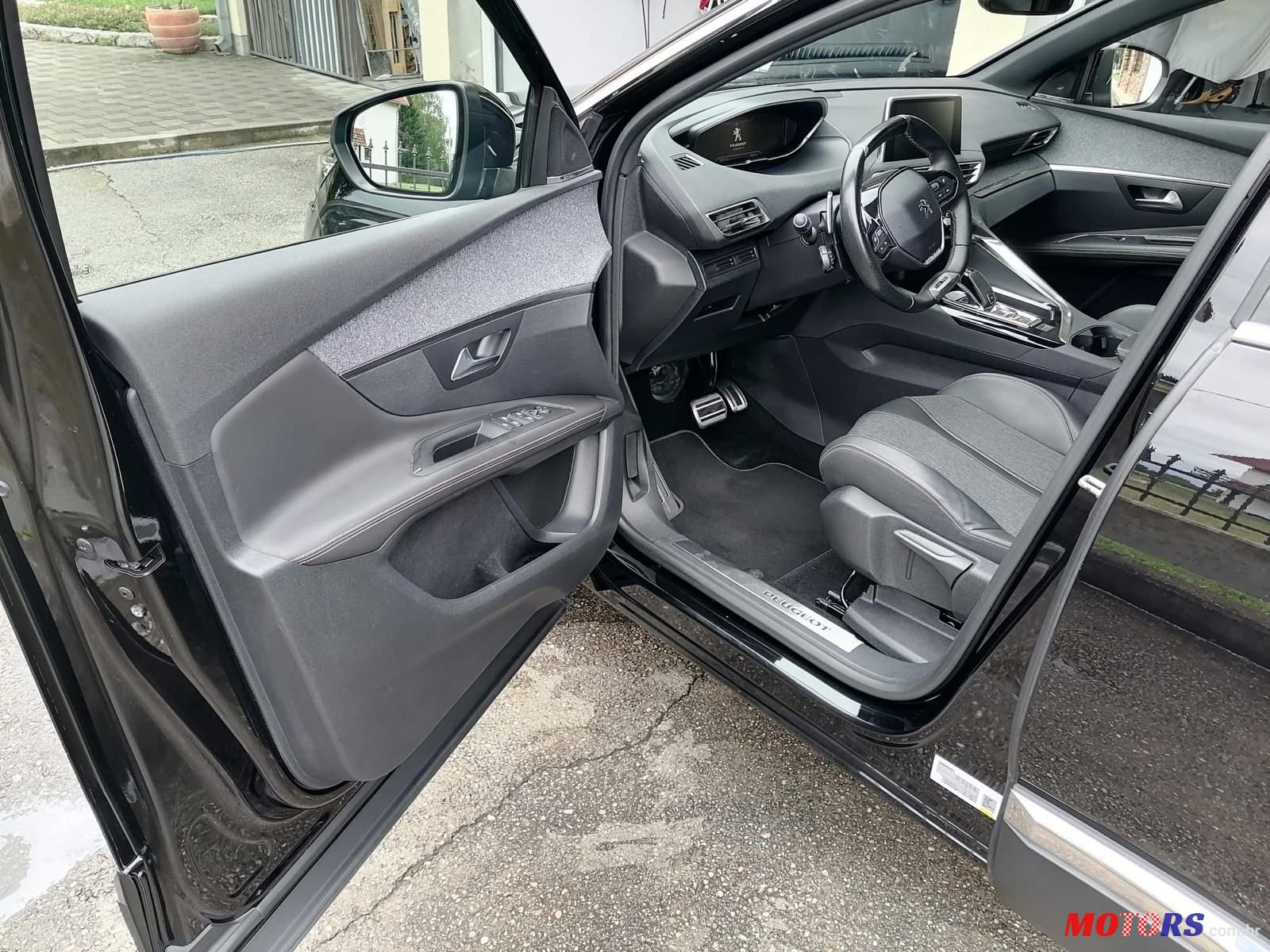 2018' Peugeot 3008 1,6 Bluehdi photo #2