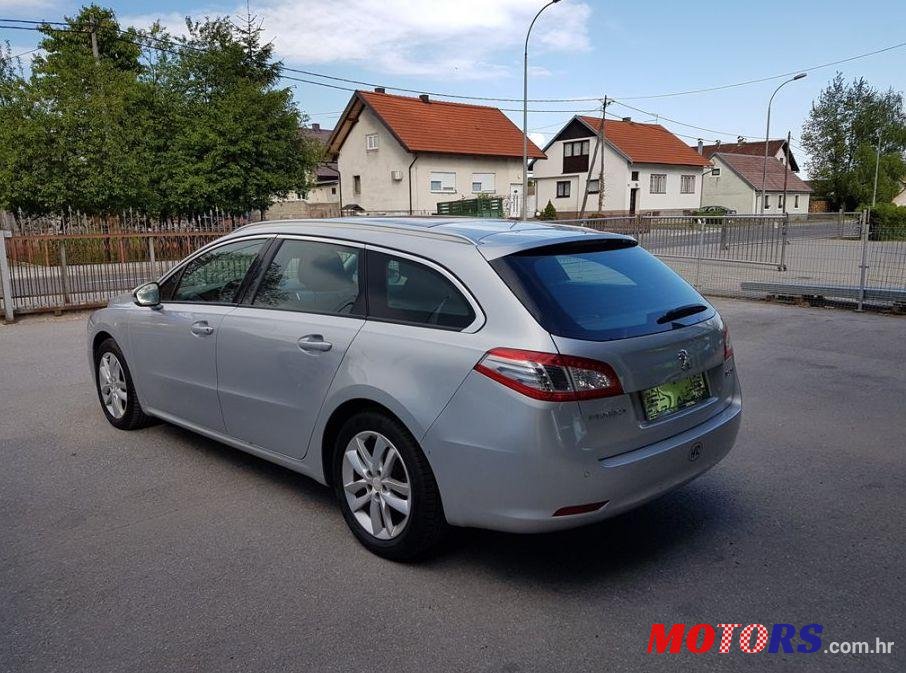 2011' Peugeot 508 2,0 Hdi photo #2