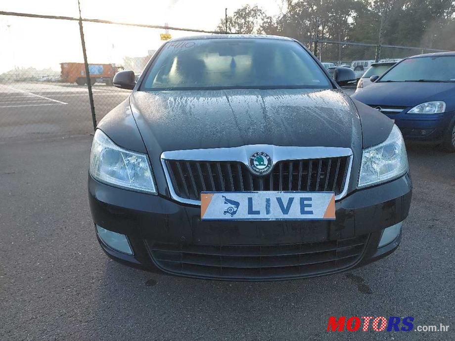 2013' Skoda Octavia photo #3