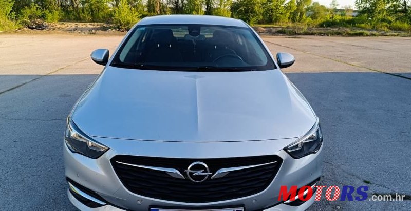 2018' Opel Insignia 2,0 Cdti photo #1