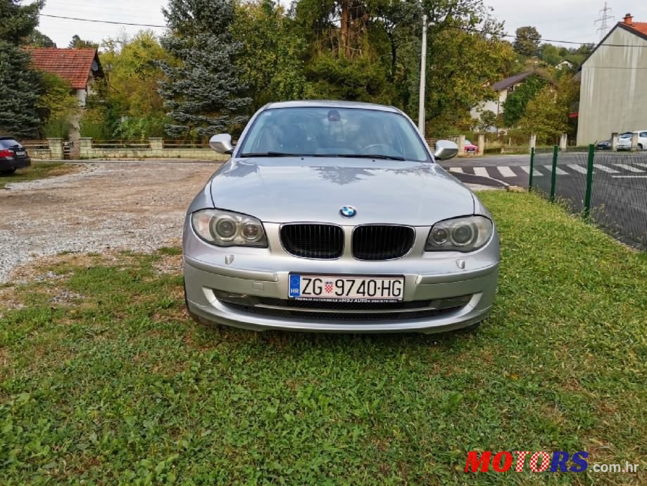 2011' BMW Serija 1 118D photo #2