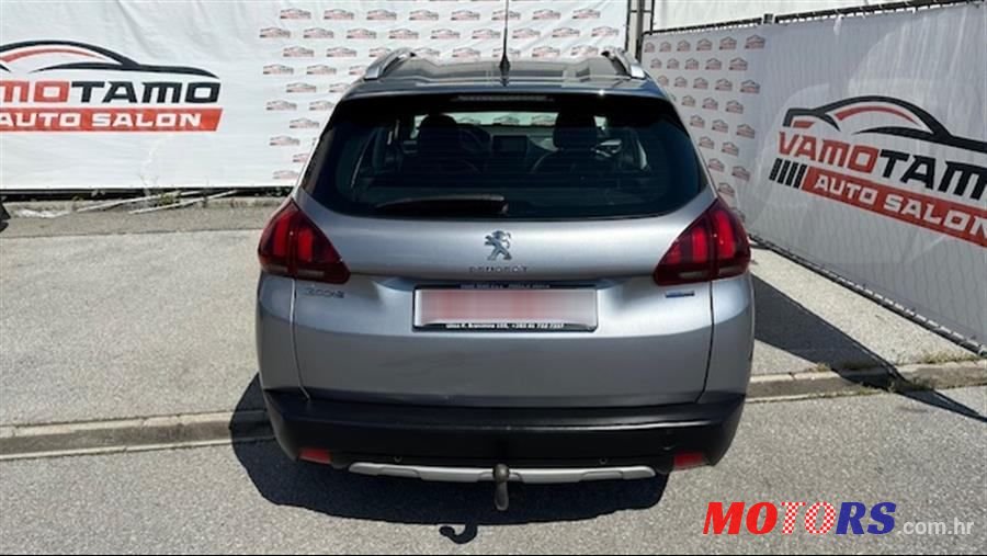 2016' Peugeot 2008 1,2 photo #5