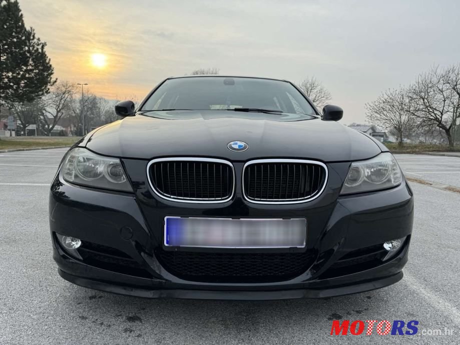 2011' BMW Serija 3 318D photo #2