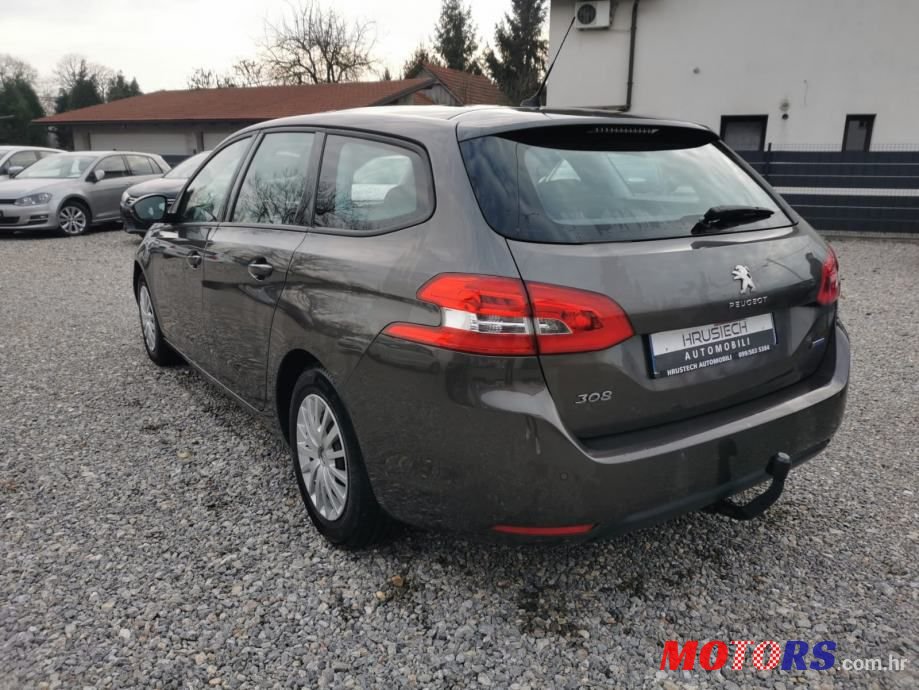 2015' Peugeot 308 Sw photo #4