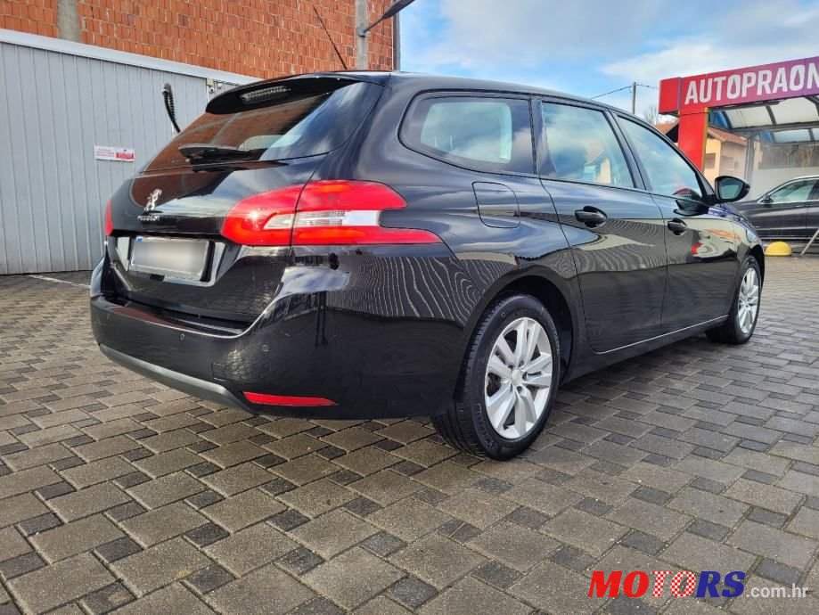 2018' Peugeot 308 Sw photo #6