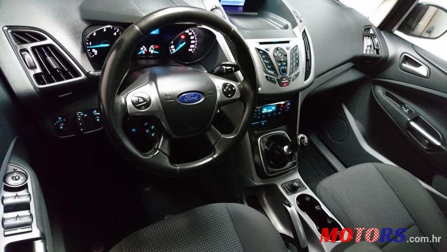 2013' Ford C-MAX 1.6 Tdci photo #2