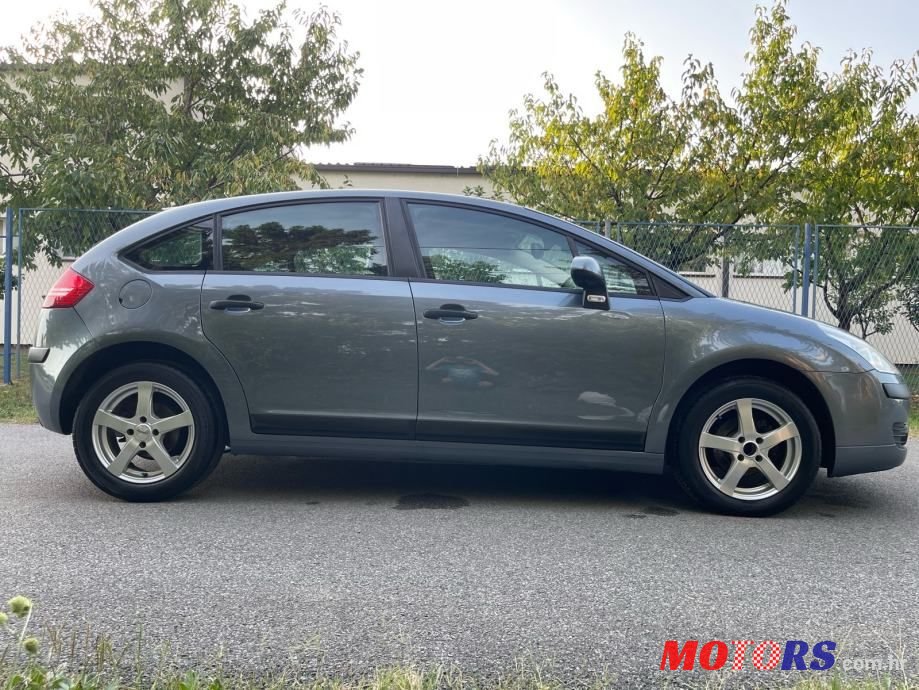 2007' Citroen C4 1,6 Hdi 16V photo #5