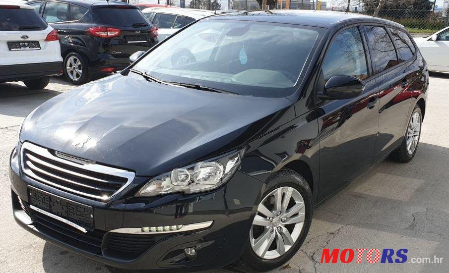 2015' Peugeot 308 1,6 Bluehdi photo #1