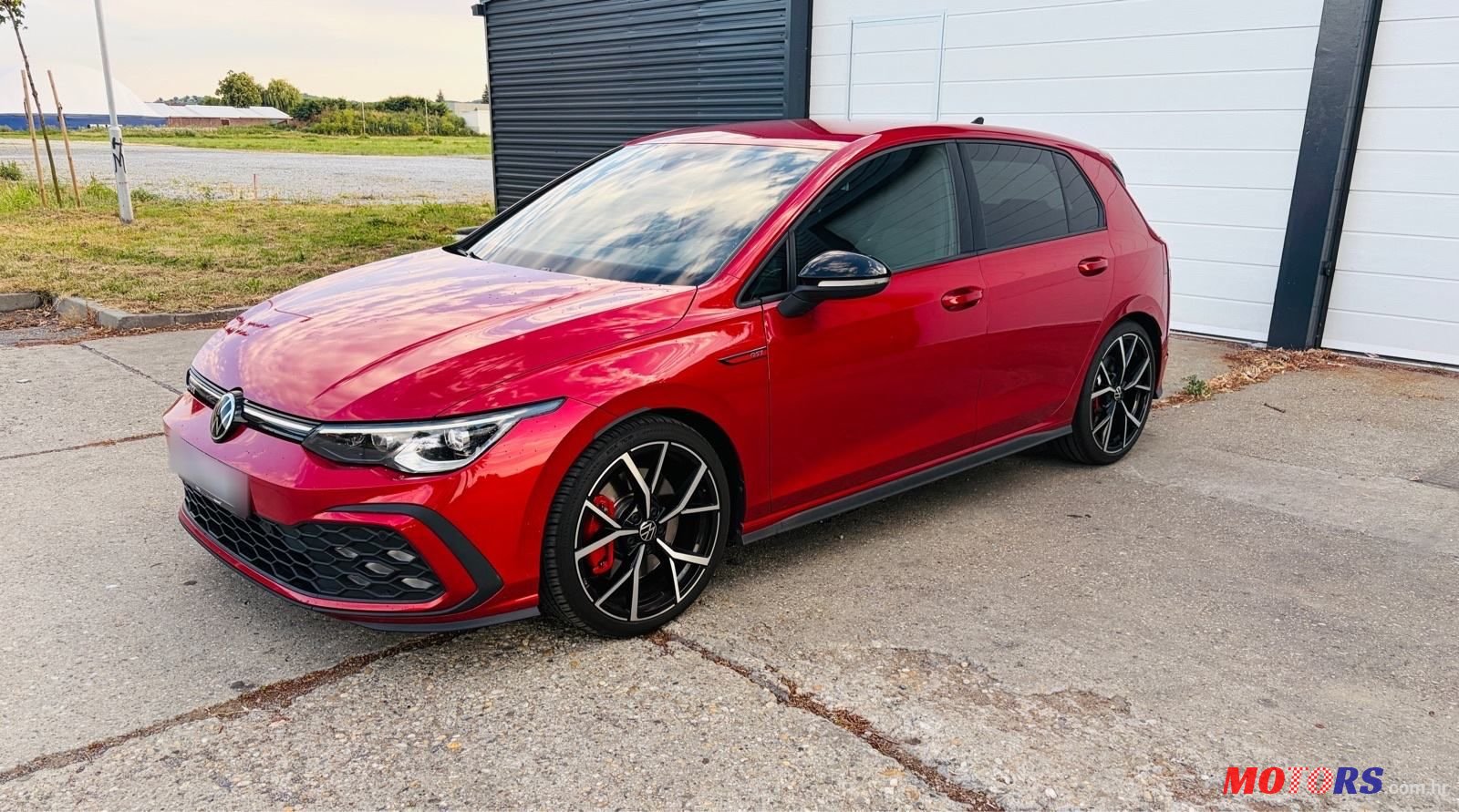 2022' Volkswagen Golf VIII 2,0 Tsi photo #1