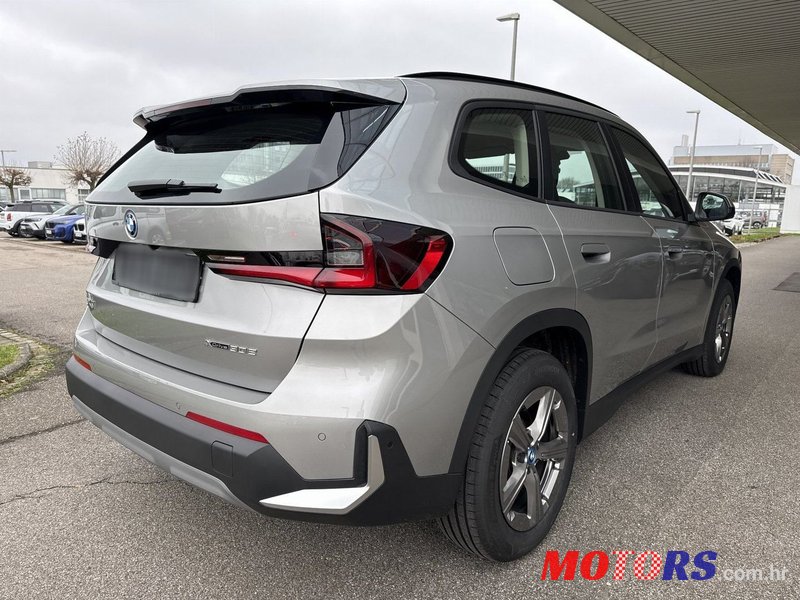 2023' BMW X1 Xdrive30E photo #6