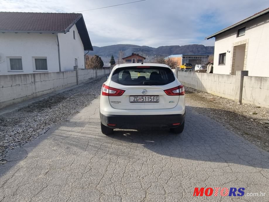 2014' Nissan Qashqai 1,6 photo #4