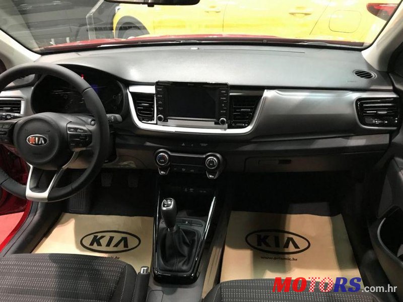 2017' Kia Stonic 1,4 Ex Edition photo #2